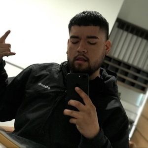 Meet your Posher, Daniel